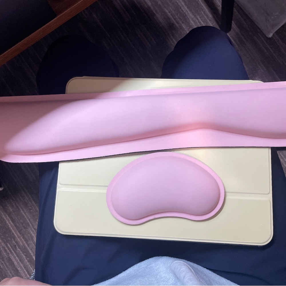 Pink Ergonomic Wrist Rest Set